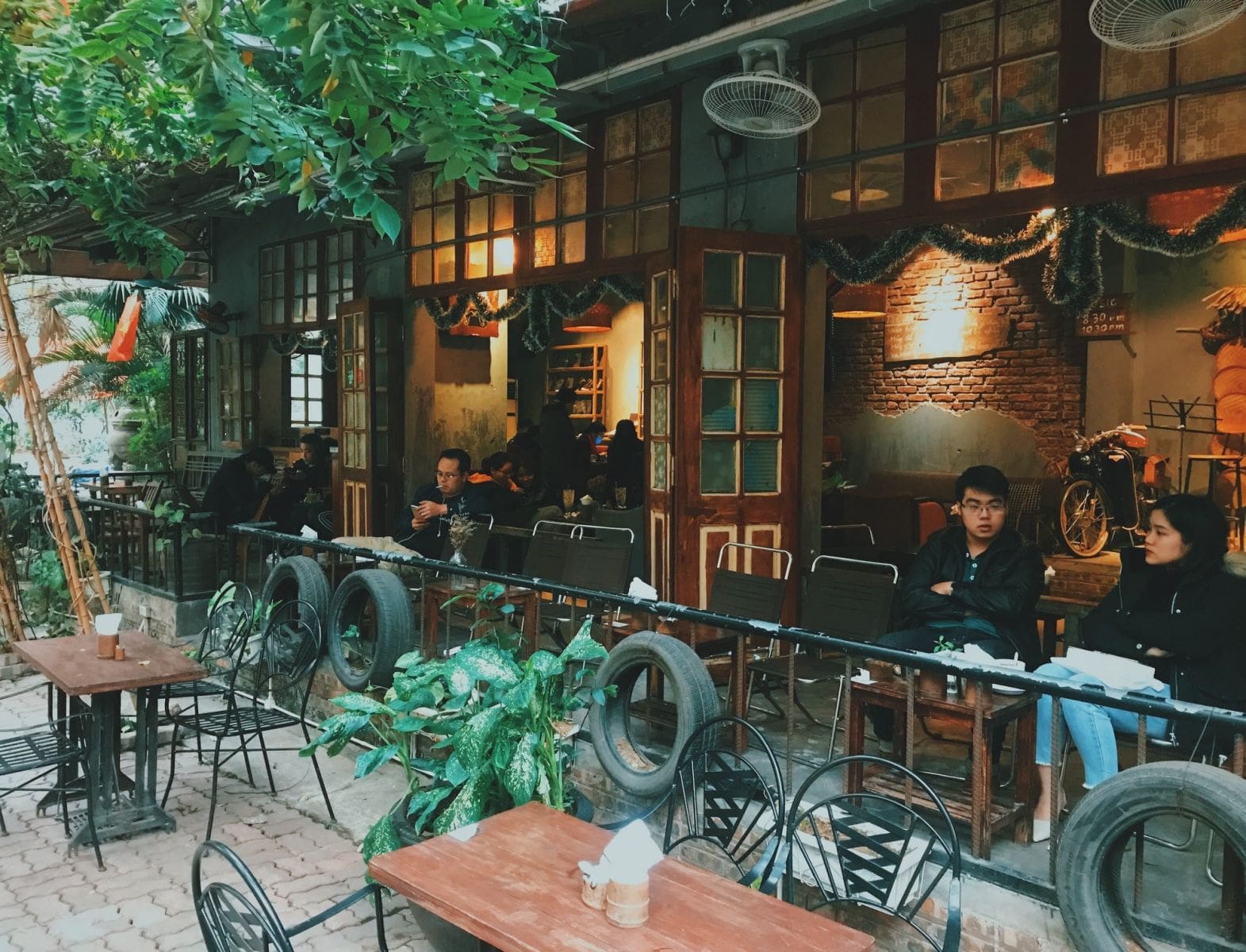 cafe nhạc trịnh hà nội