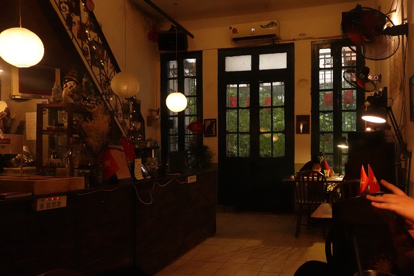 12 quán cafe đẹp ở Hà Nội view "đỉnh nóc" tha hồ check-in