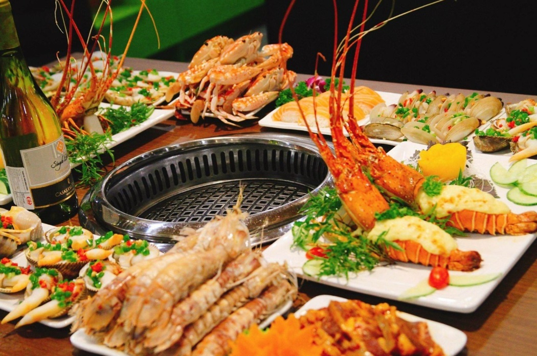 Buffet Blue Ocean sở hữu thực đơn phong phú với đủ loại hải sản tươi ngon