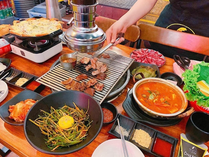 Ông Mập BBQ là một trong những quán nướng Cầu Giấy nổi tiếng 